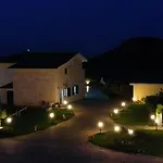 منزل ريفي Tenuta Su Vrau *